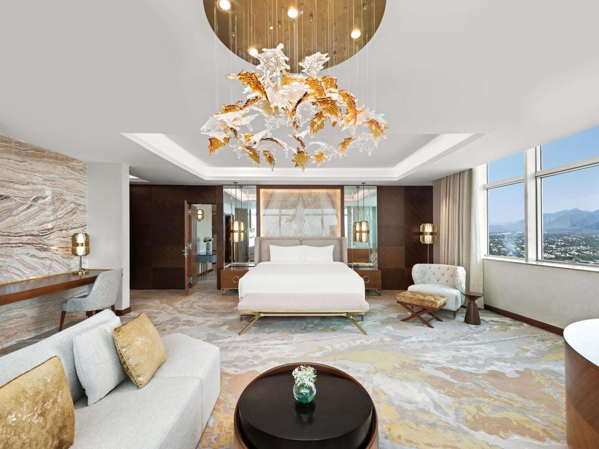 Presidential King Suite