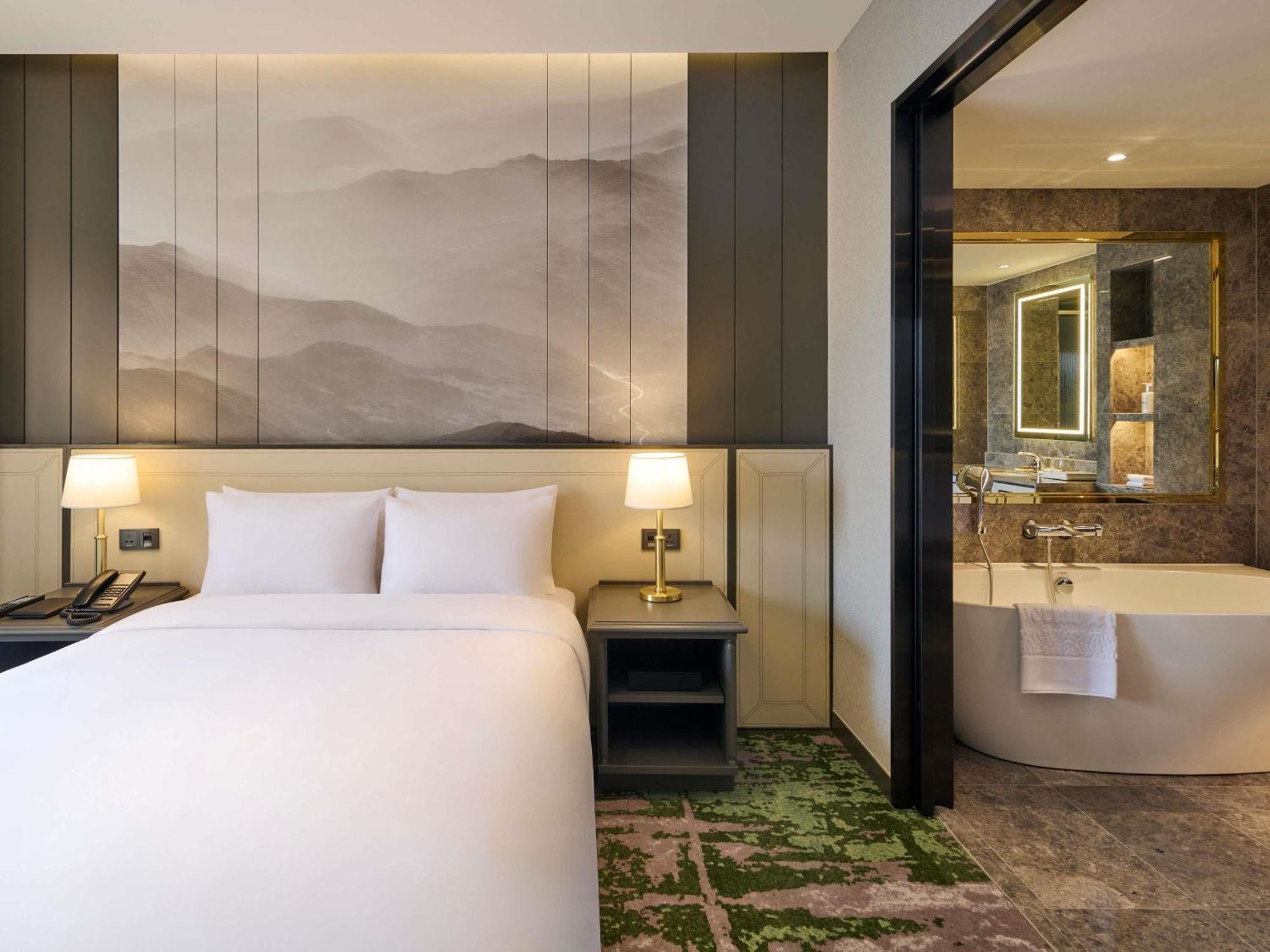 Residence Deluxe - 1 bedroom with 1 queen size bed