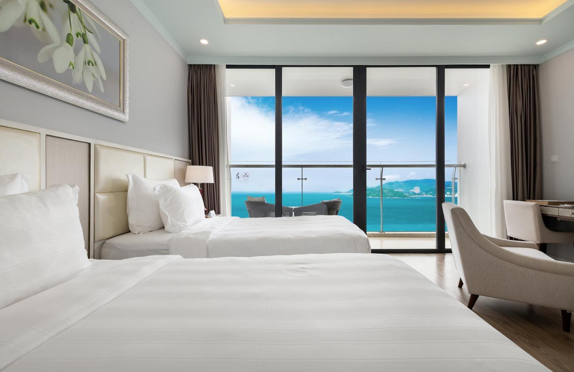 Studio Twin Oceanfront View - Free 2 Kids under 12 years