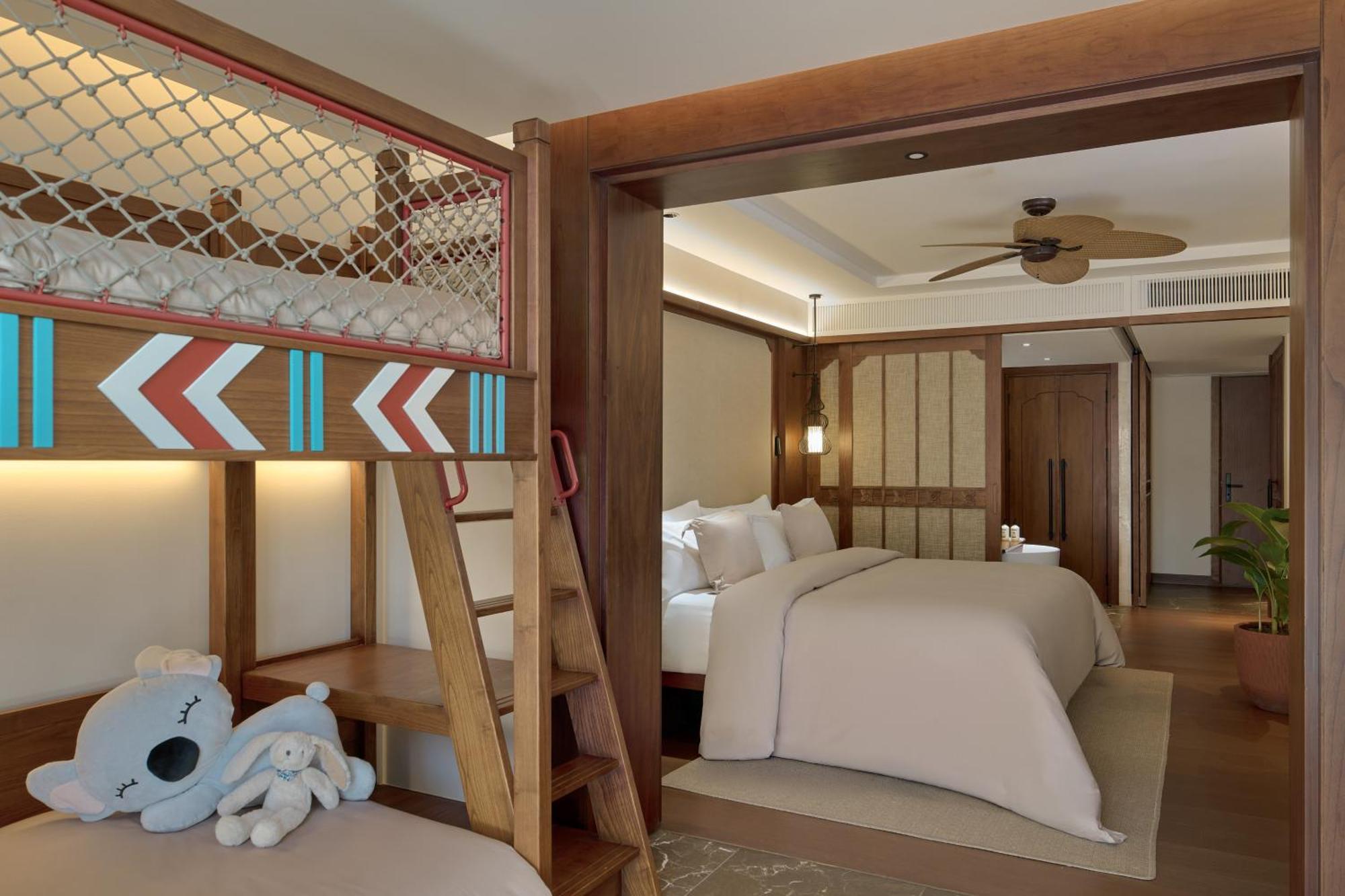 Family Concierge Junior Suite Garden View 2 Adult + 1 Child