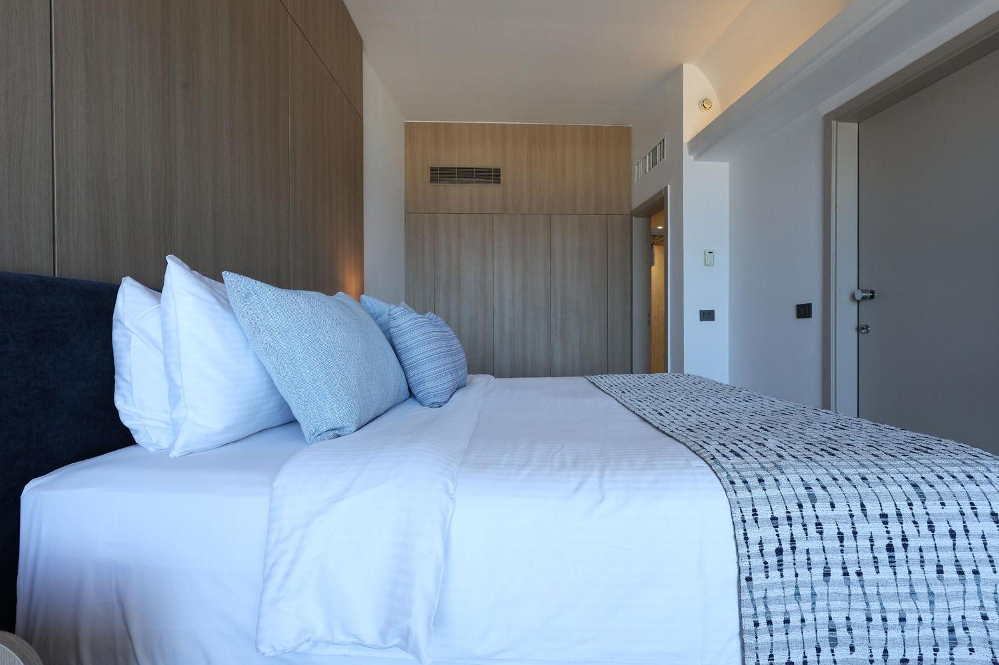 Premium Suite