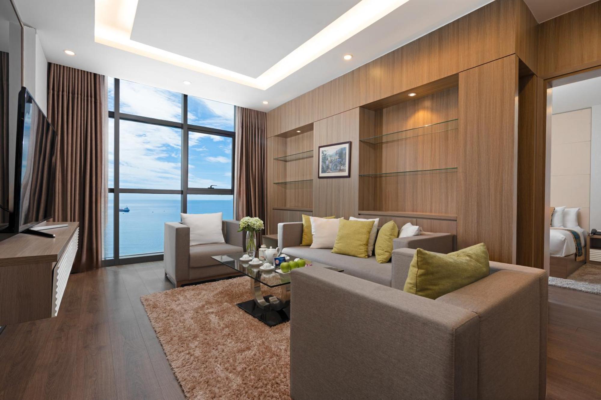 Suite with Sea View