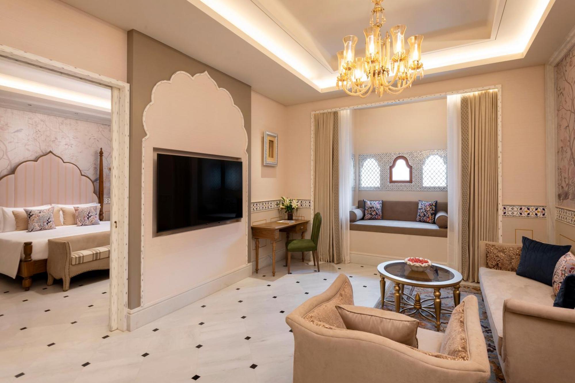 Executive Suite King Bed
