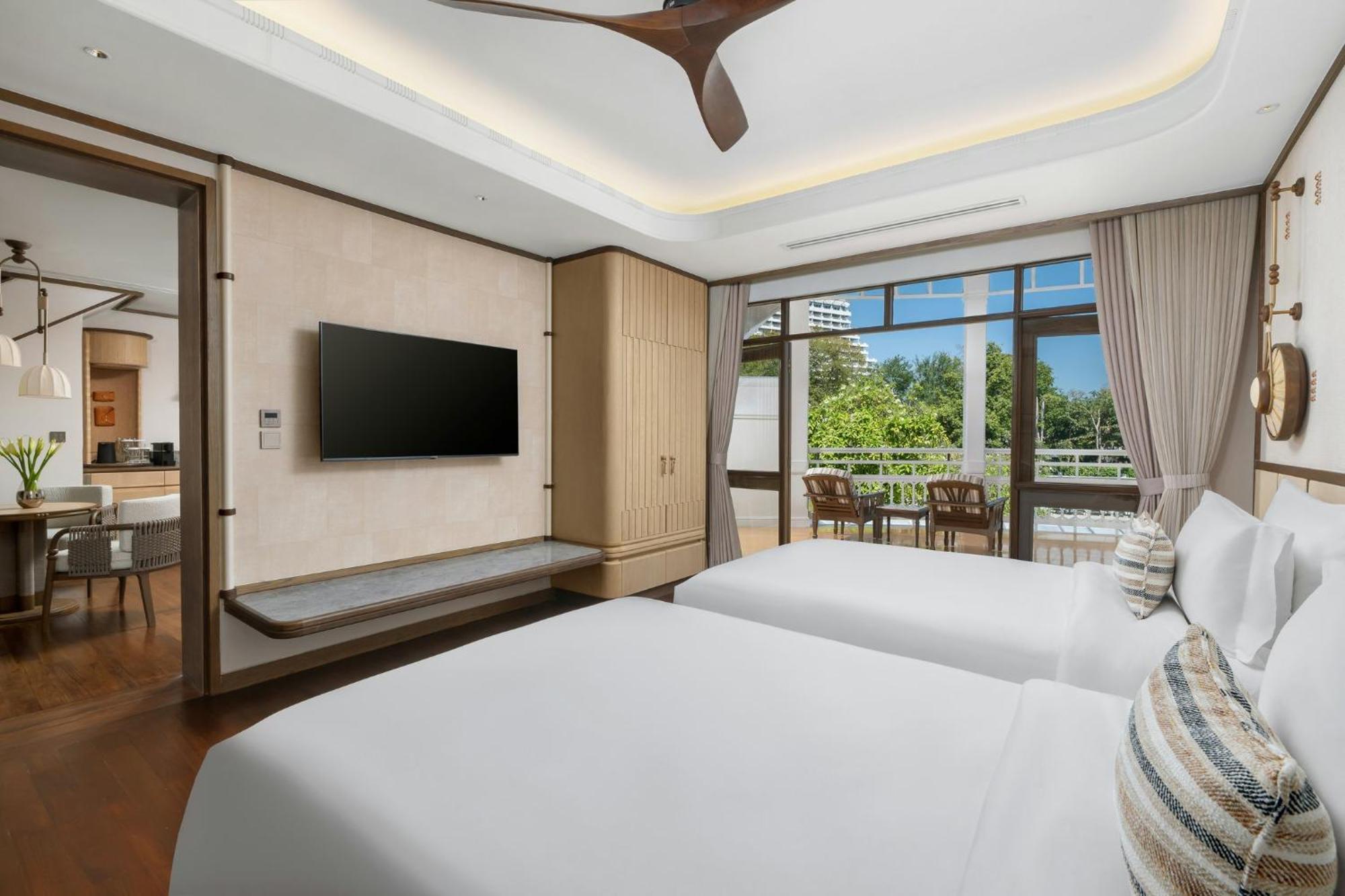 Deluxe Twin Room