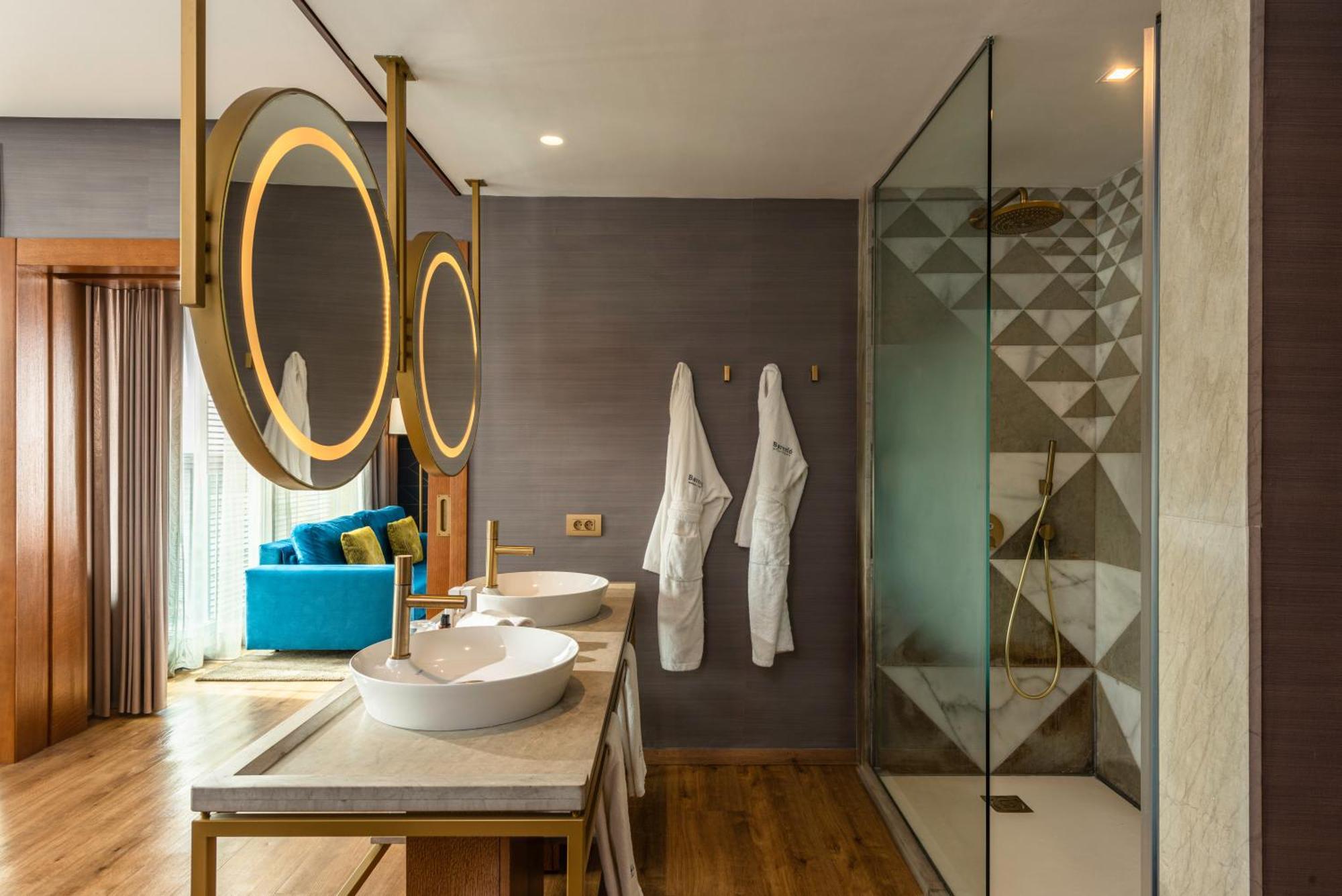 Premium Suite 3 pax
