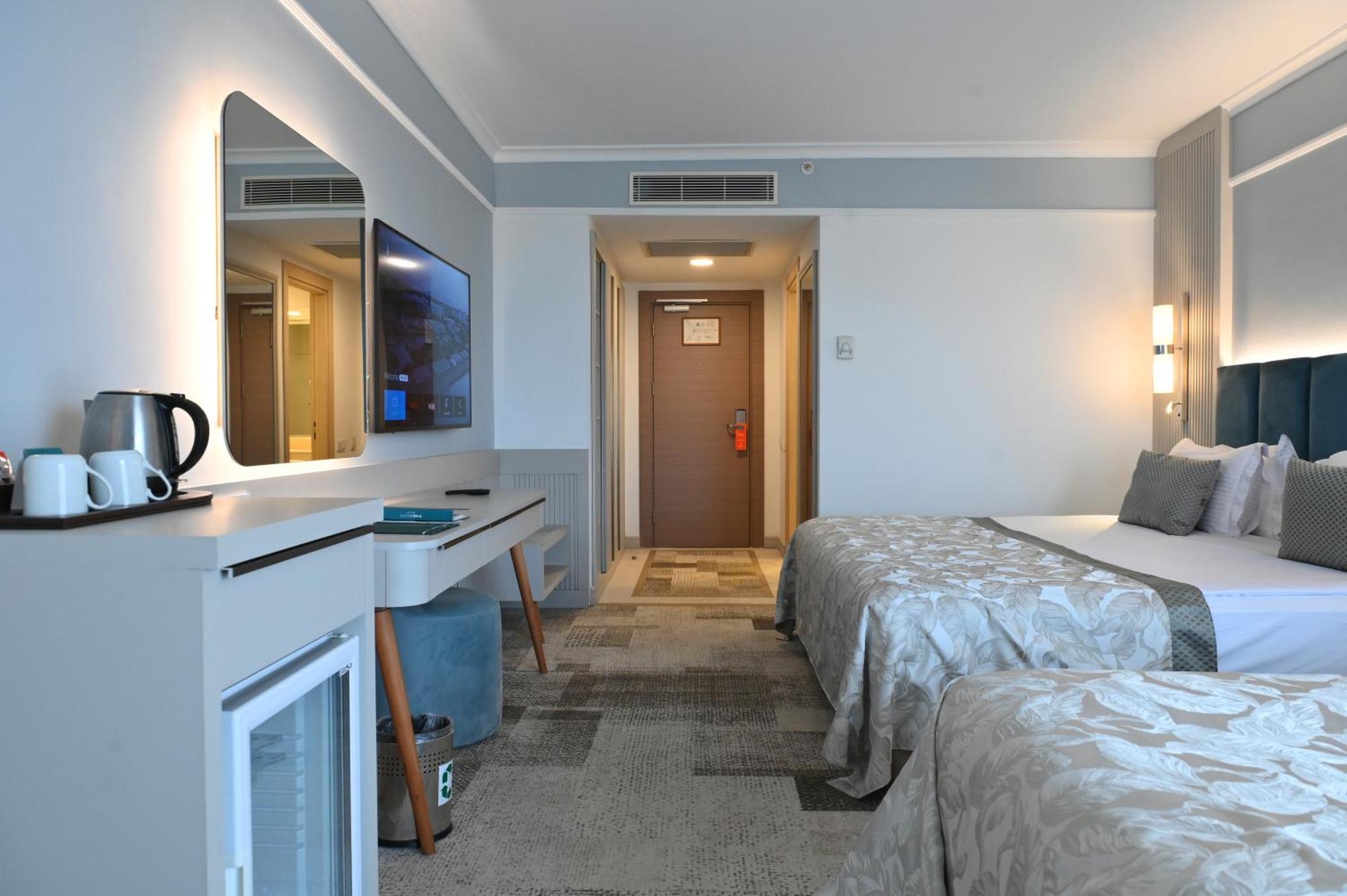 Double or Twin Room with Garden View