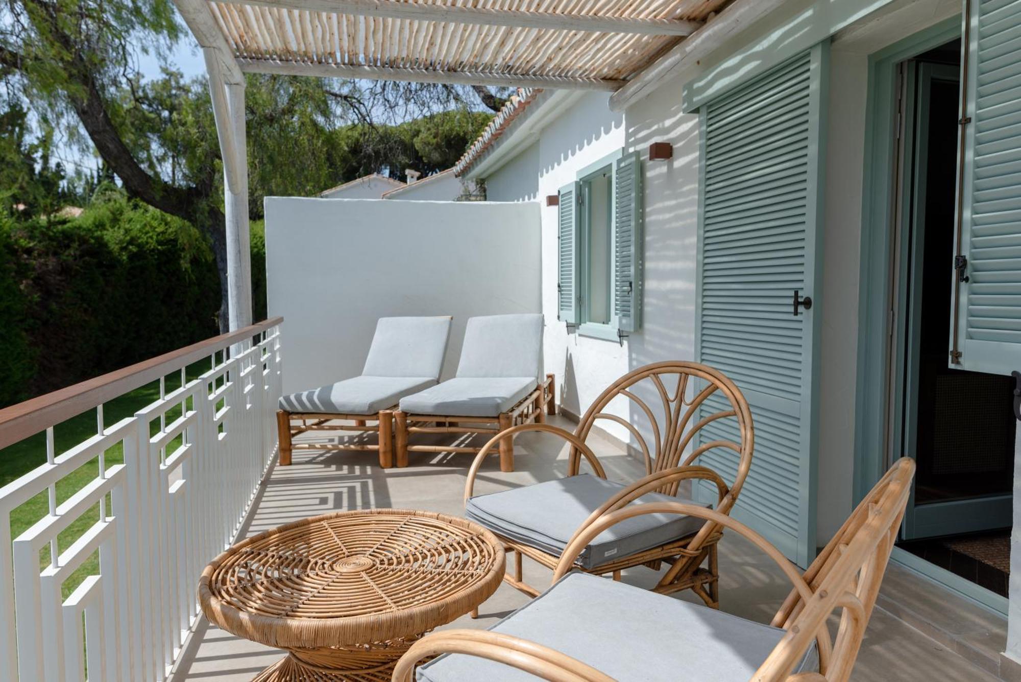 Deluxe Bungalow