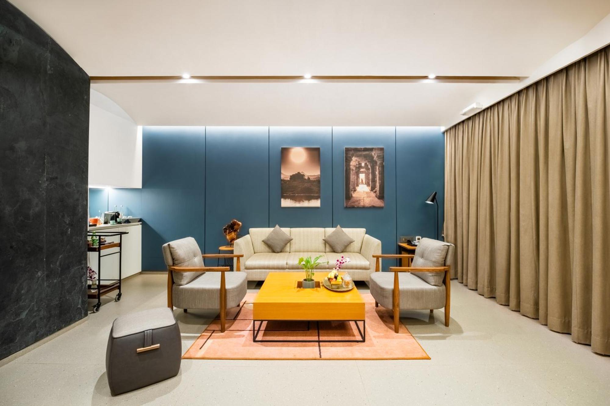 Four-Bedroom Villa with 1+1 happy hours in Malhari from 12pm to 8pm and Complimentary in-stay Hotel Credit worth INR 500 redeemable on Spa per stay