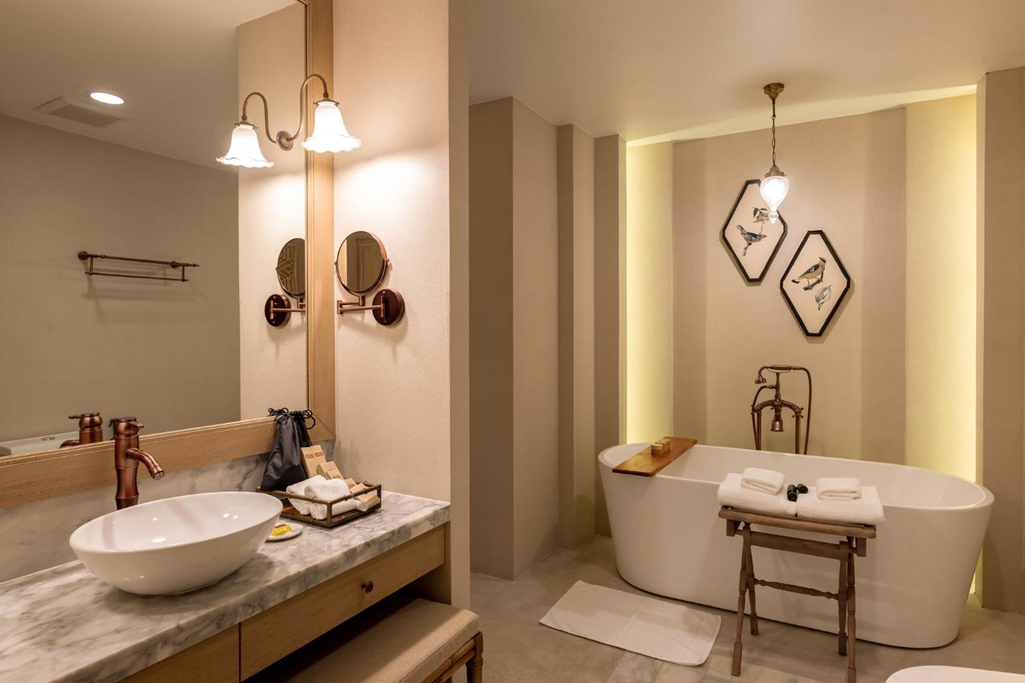 Seaside Junior Suite with Hot Tub