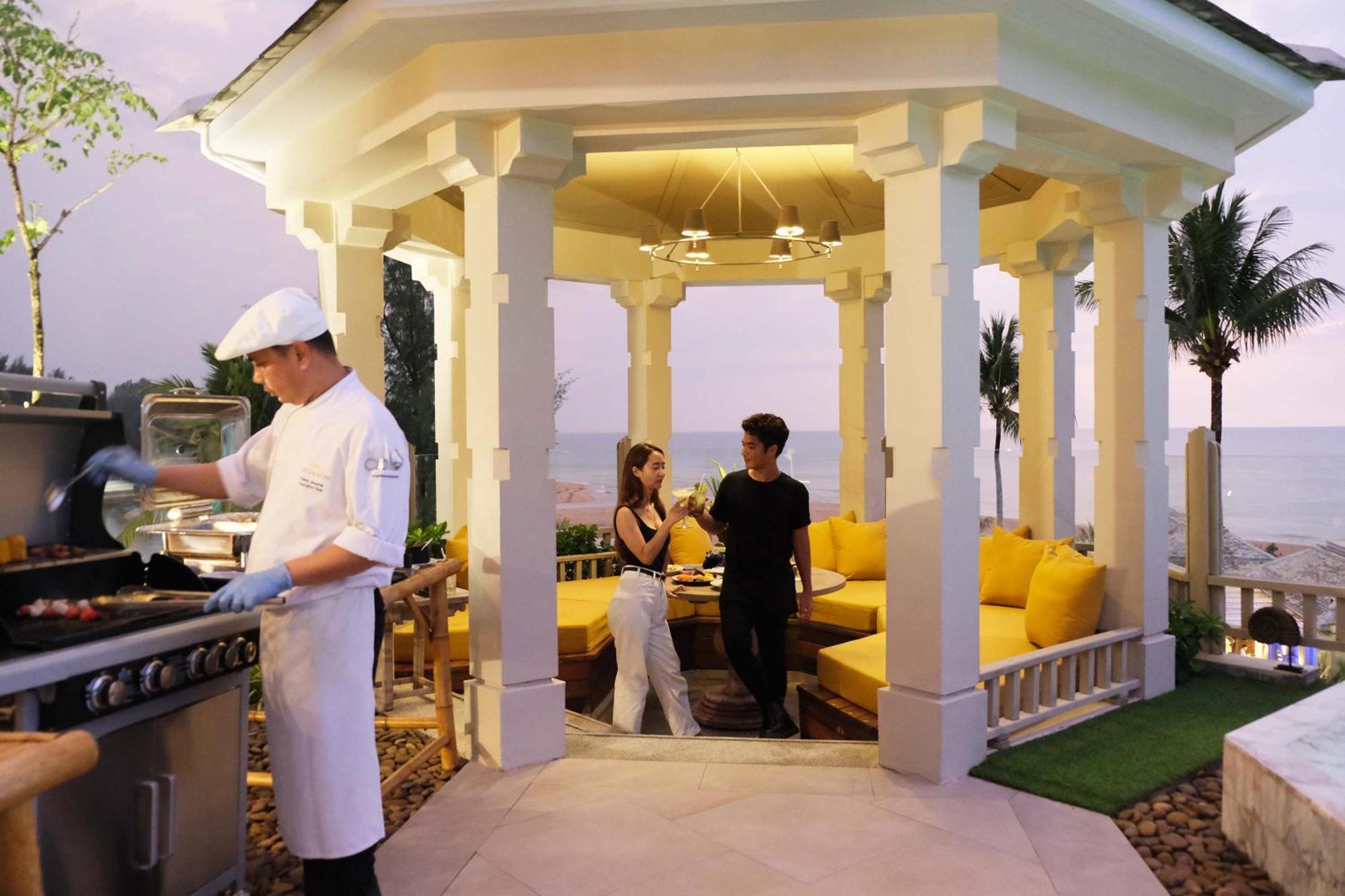 Devasom Sky Villa Two-Bedroom Oceanfront Penthouse