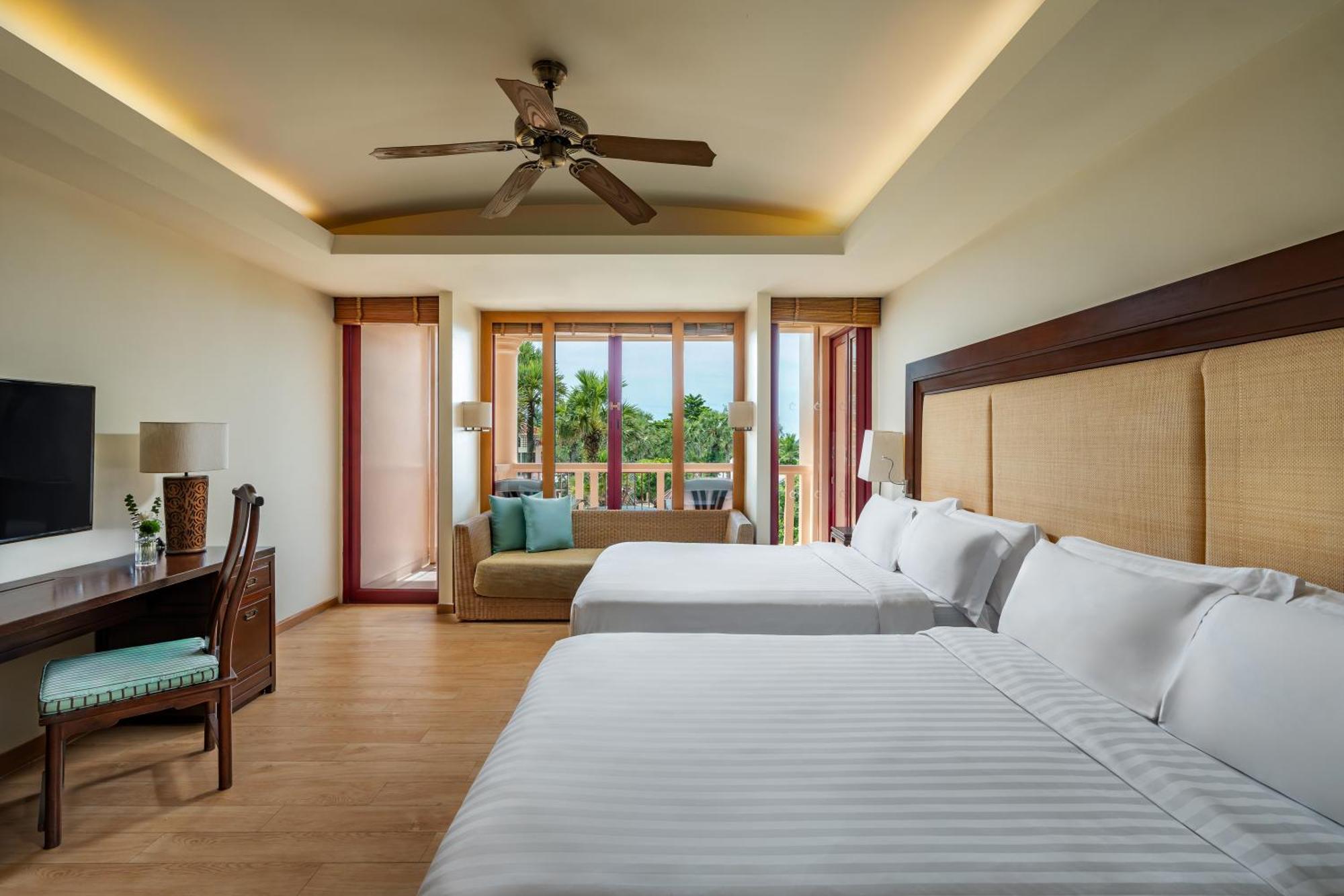Deluxe Sea View - Double Double