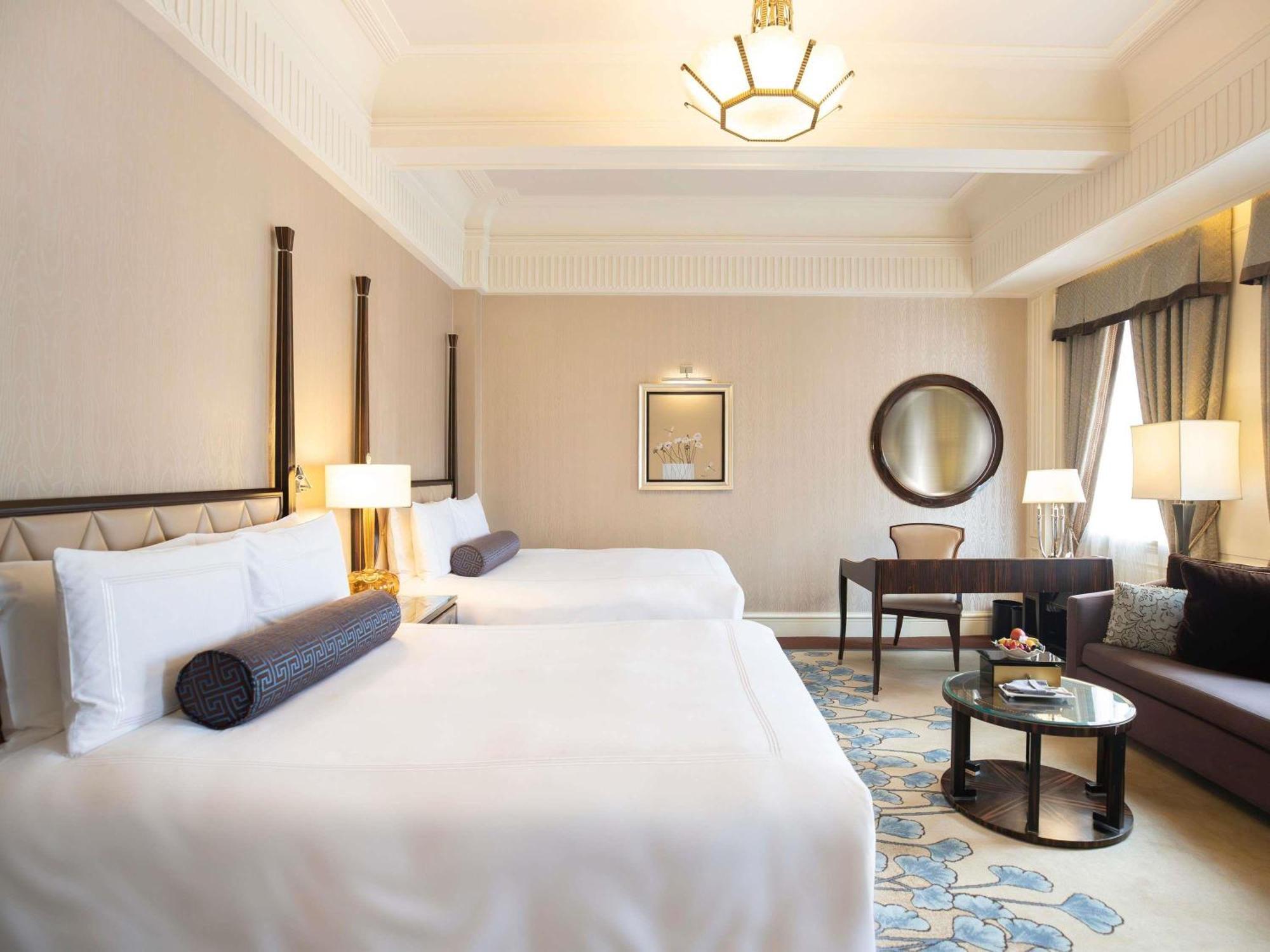 Deluxe Twin Room with Two Queen Beds