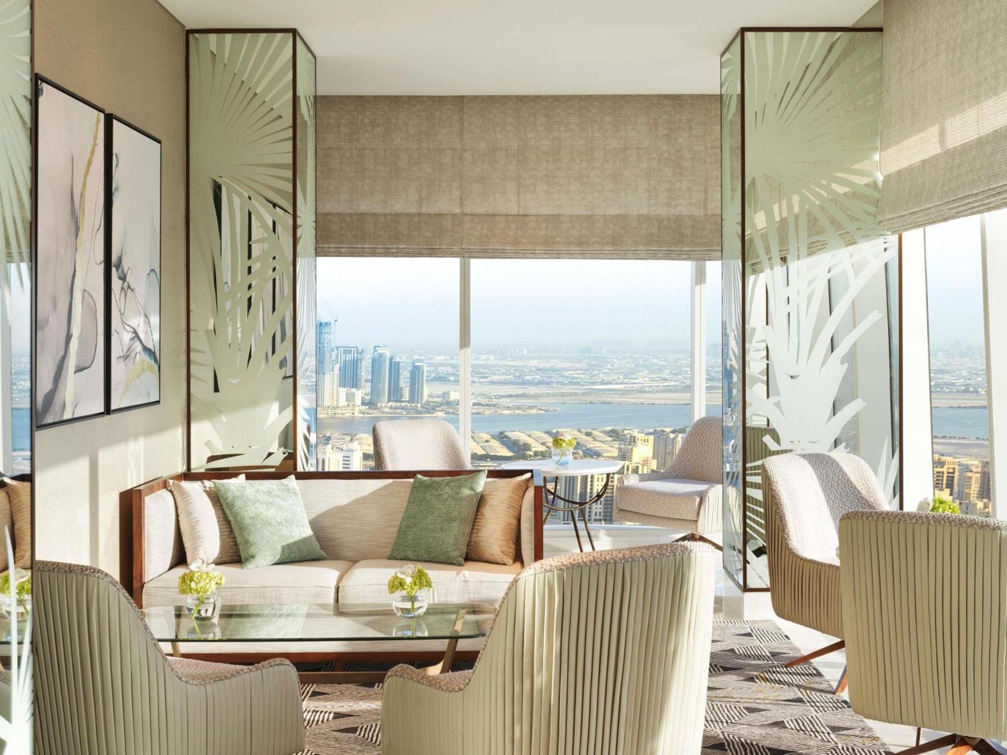 Imperial Suite met 1 Slaapkamer, Toegang tot Club Millésime, Eigen Fitnessruimte en Spakamer