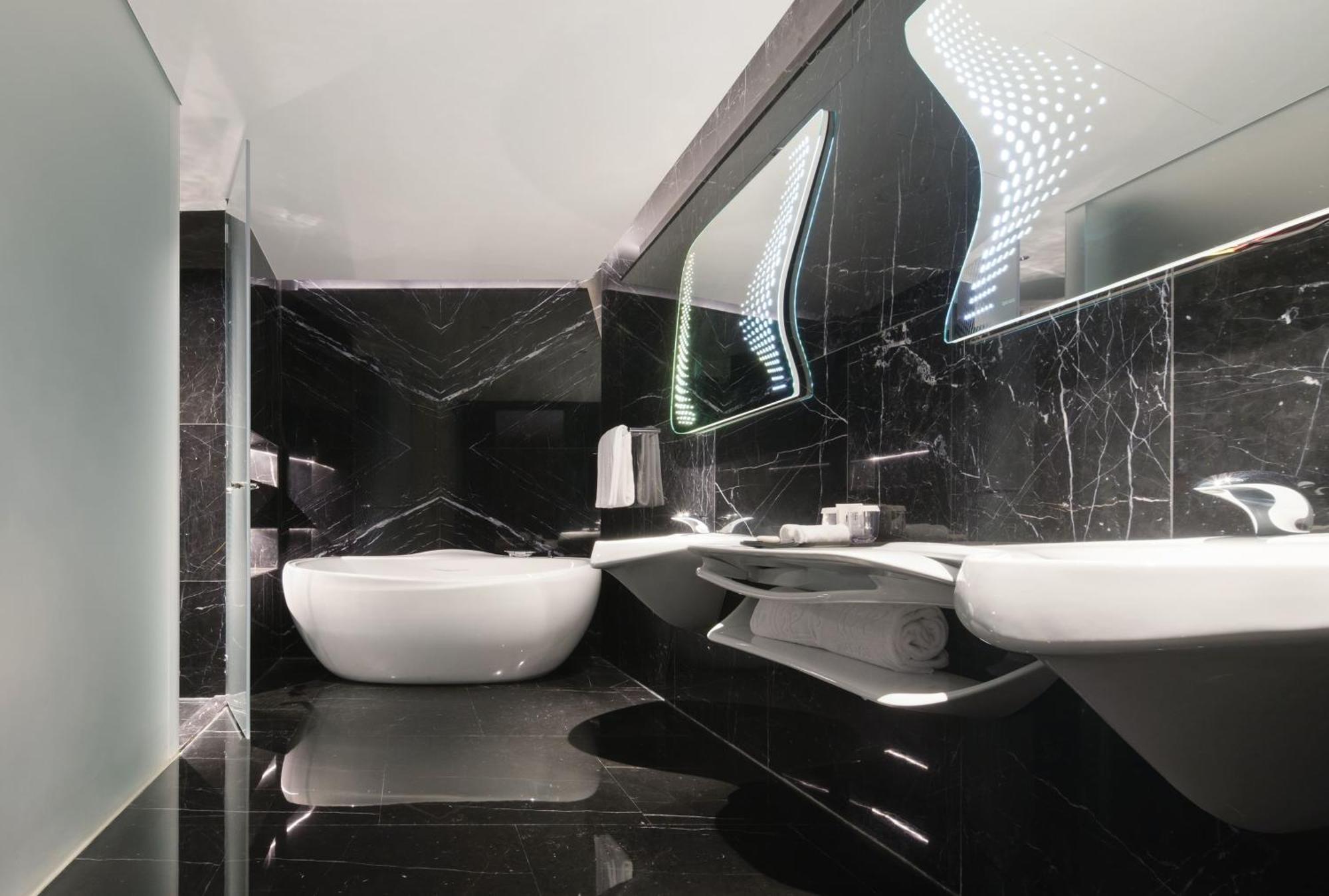 Superior ME Kamer met Extra Ruimte