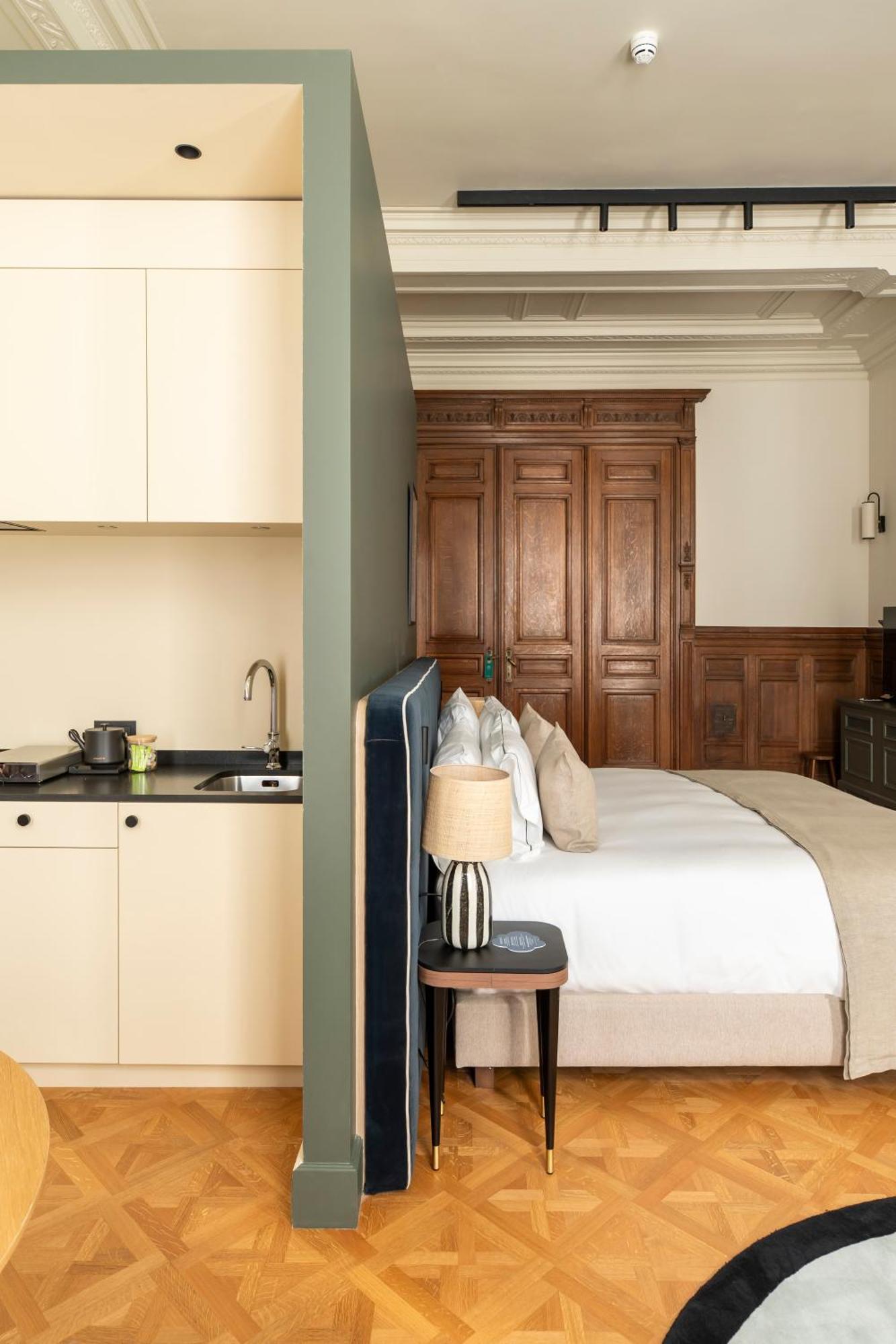 Residence Deluxe
