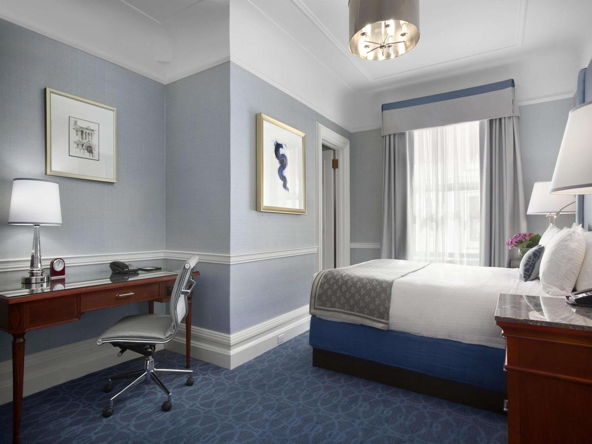 Fairmont Queen Room
