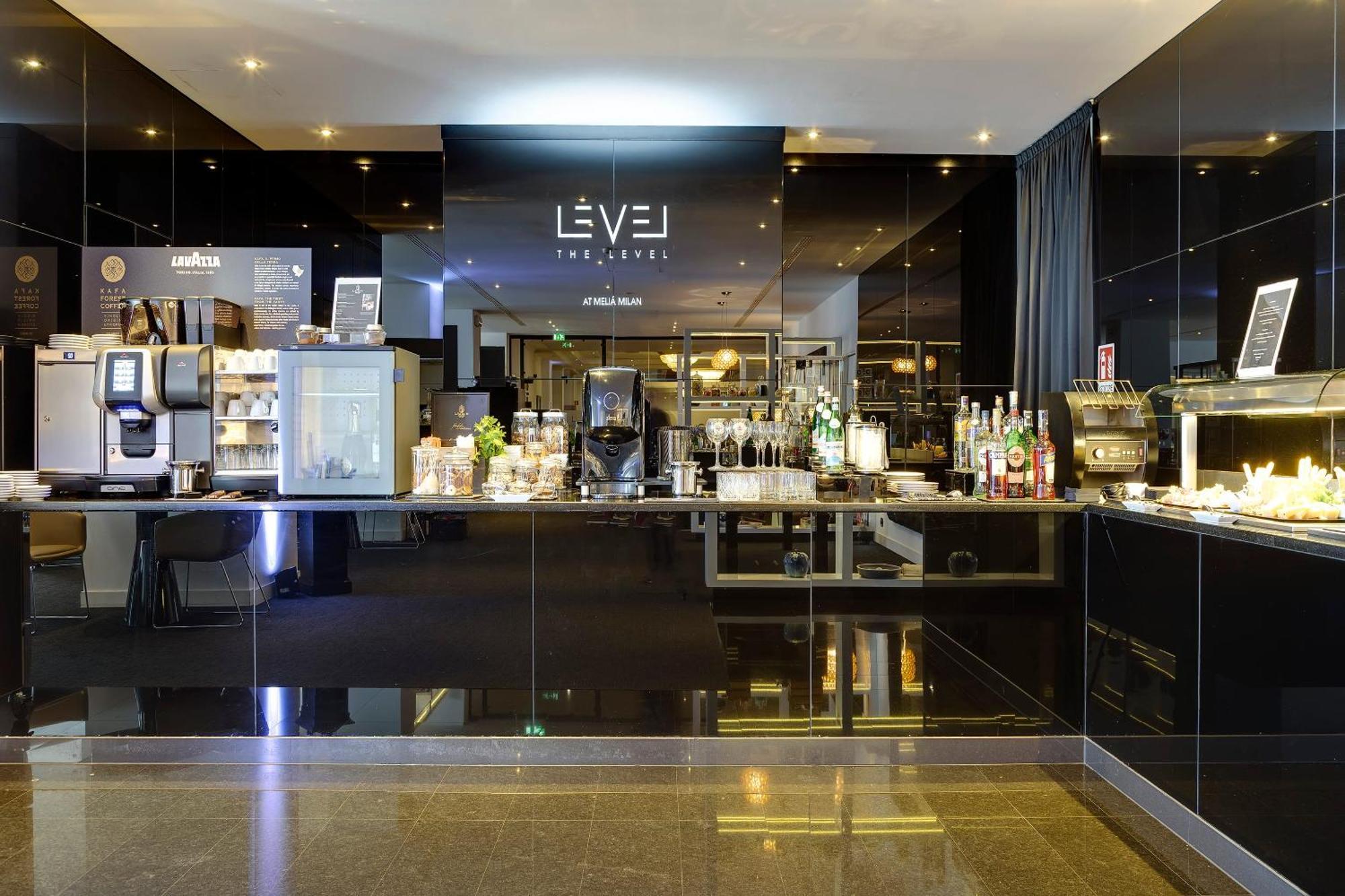The Level Presidentiële Suite en Toegang tot de Lounge
