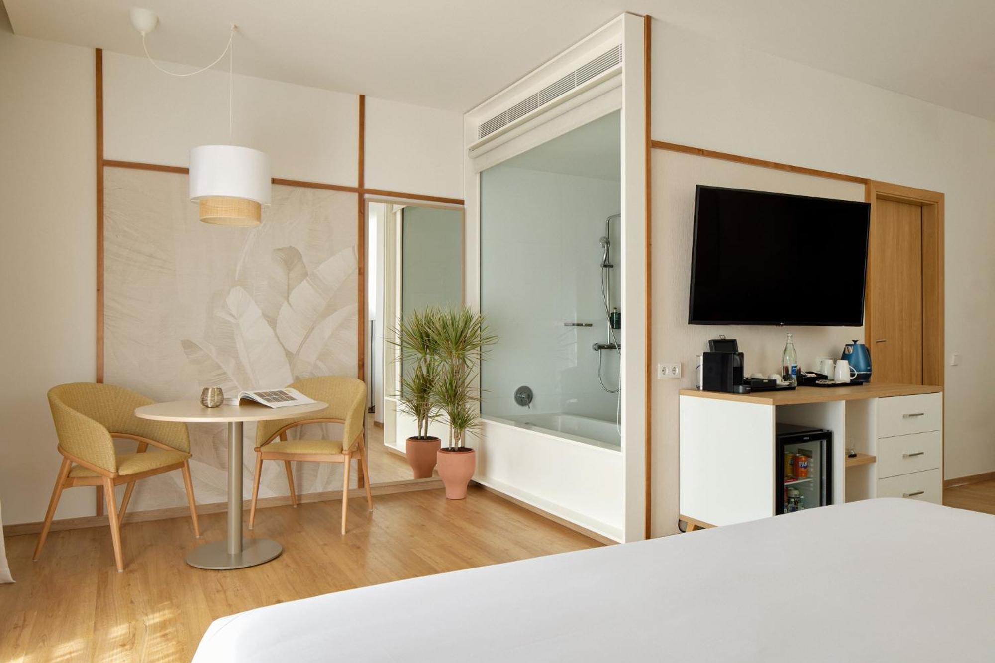 The Level Suite Whirpool Ocean View