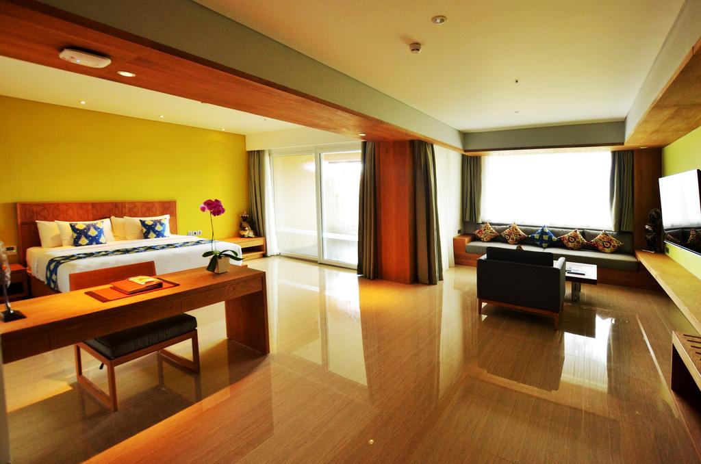 Ocean View Suite