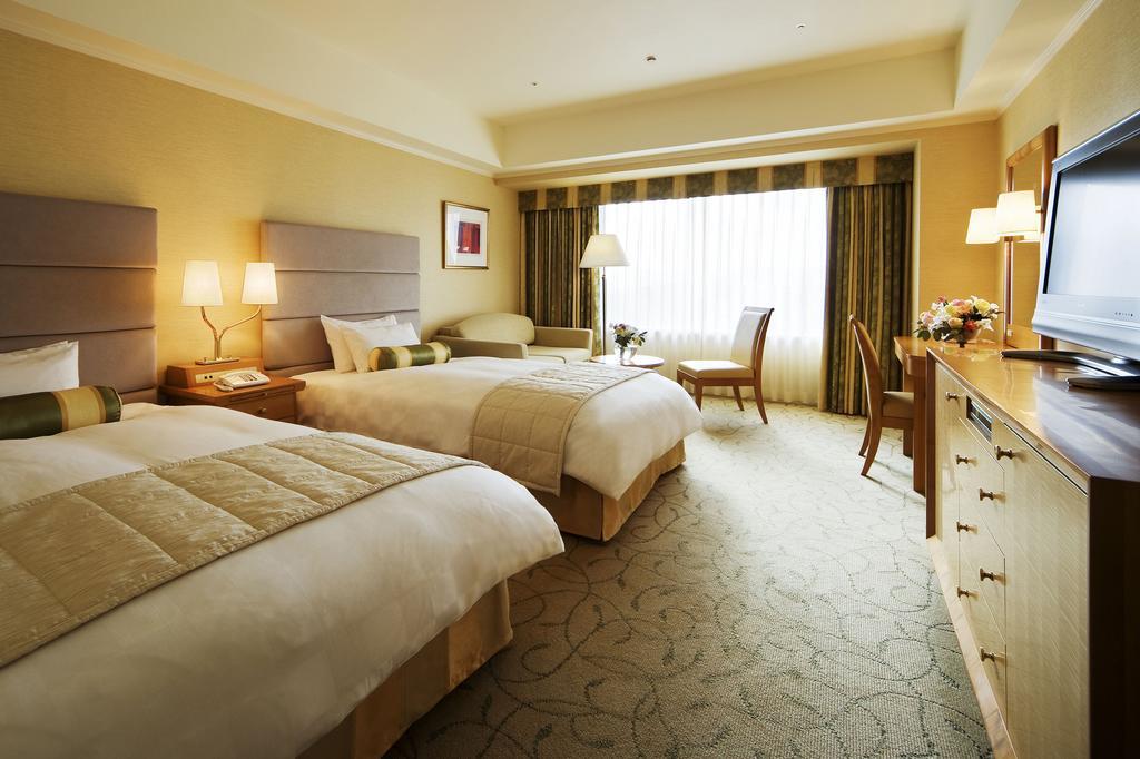 Superior Twin Room with River View - Non-Smoking