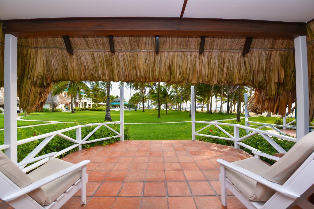 Bungalow with Sea View
