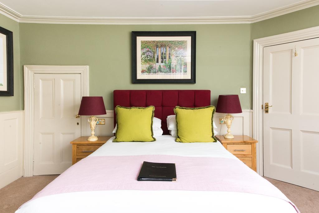 King Room Garden View