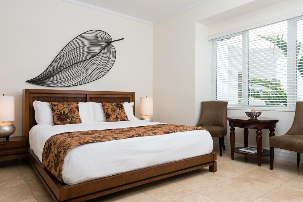 Luxury Two-Bedroom Suite - Oceanfront