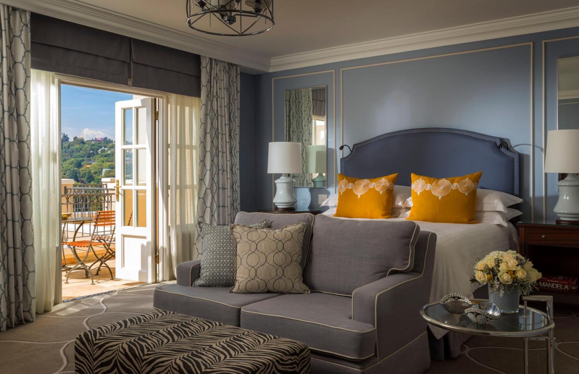 Panoramic View Premier Room