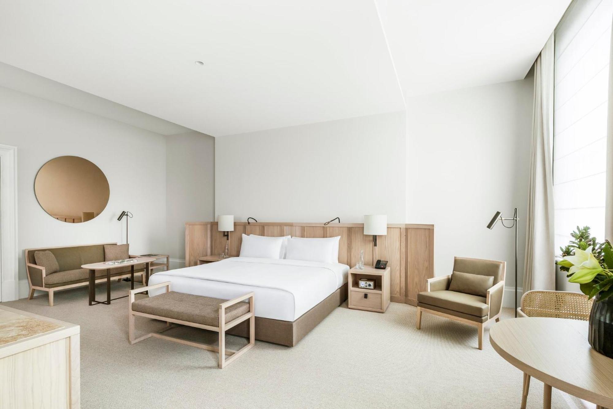 King Room with City View