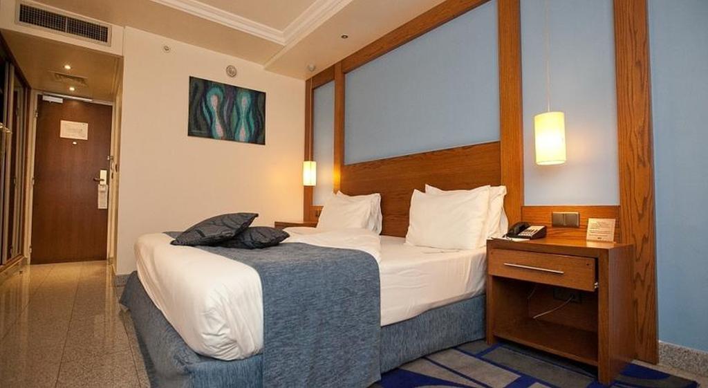 Standard Suite
