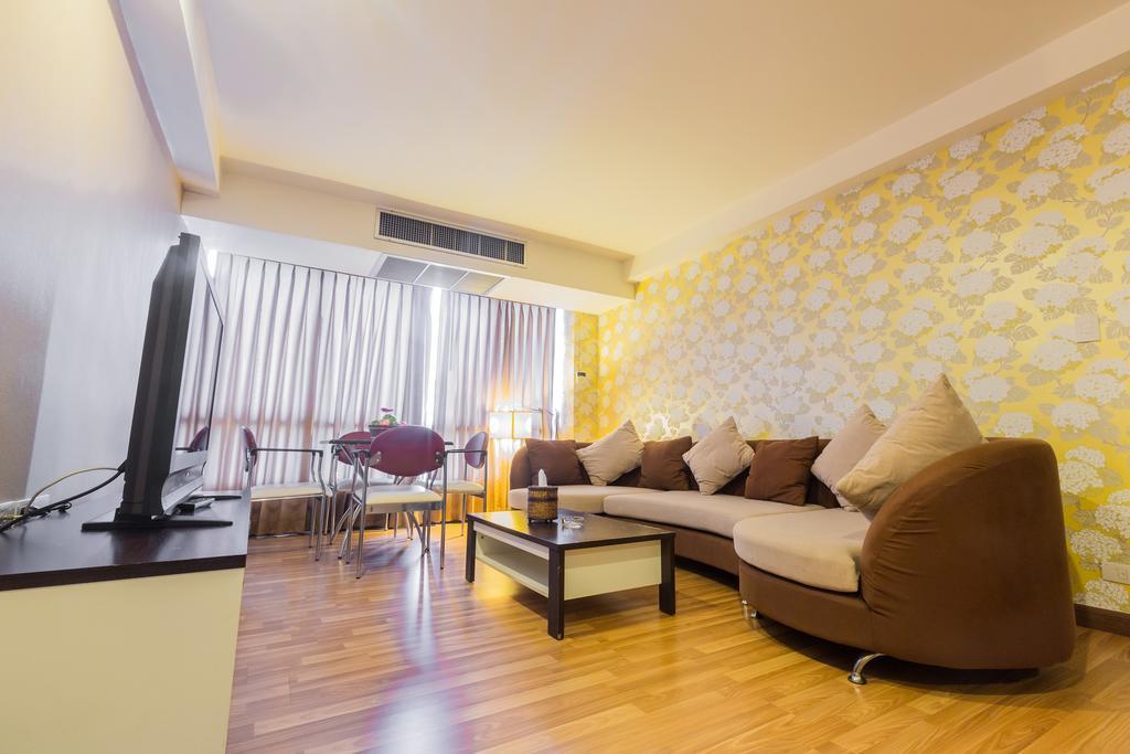 Large Double or Twin Room,328603837:JPEG