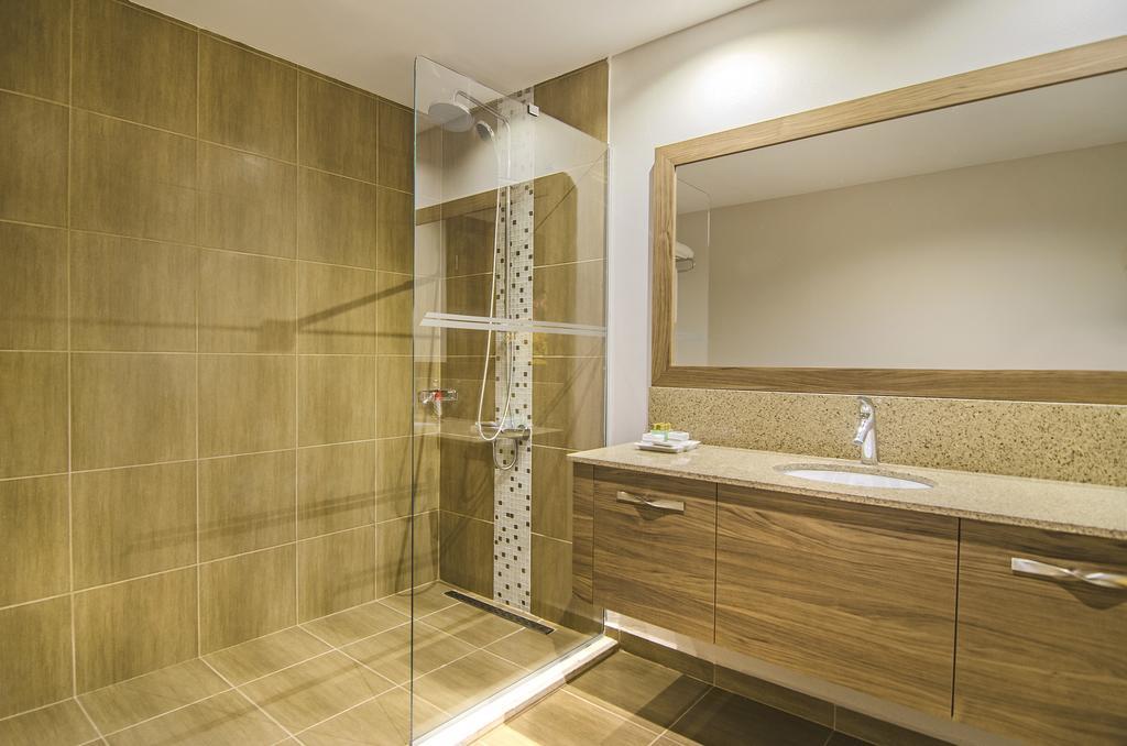 Suite with Sea View