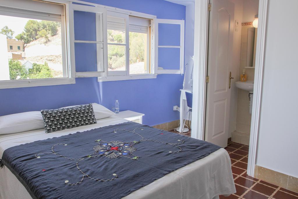 Double Room Private Bathroom
