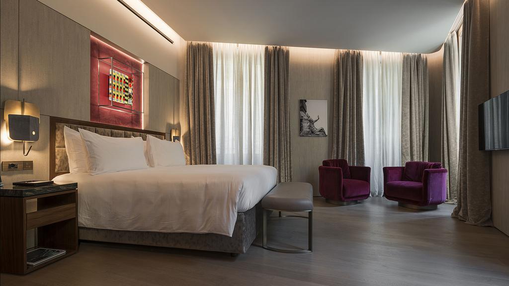 King Suite