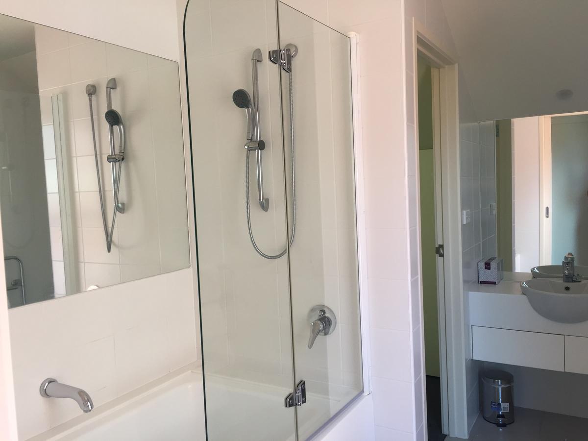 Battery Point - South St 3 Bedroom Apartment