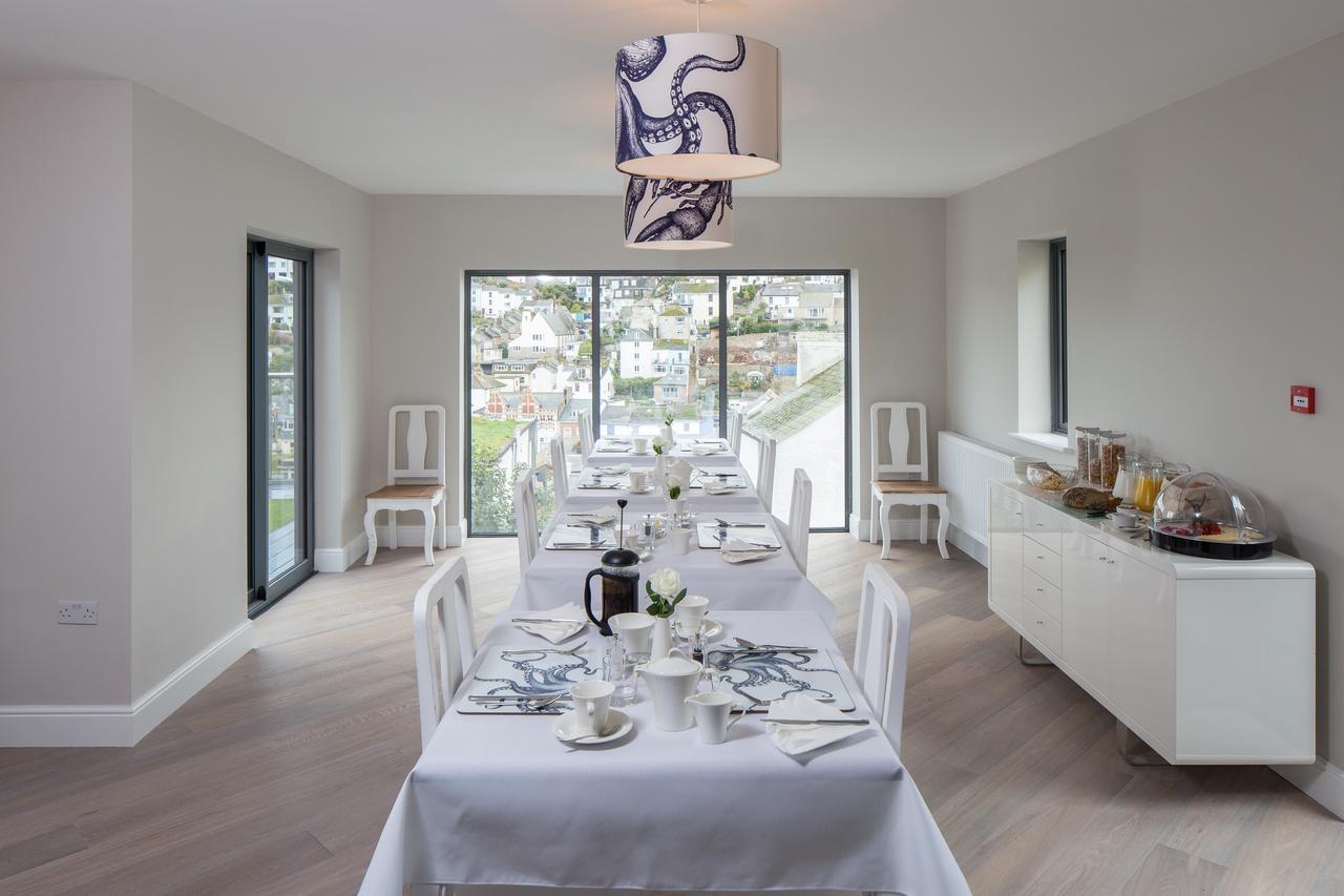Deluxe Double Room with Balcony and Sea View