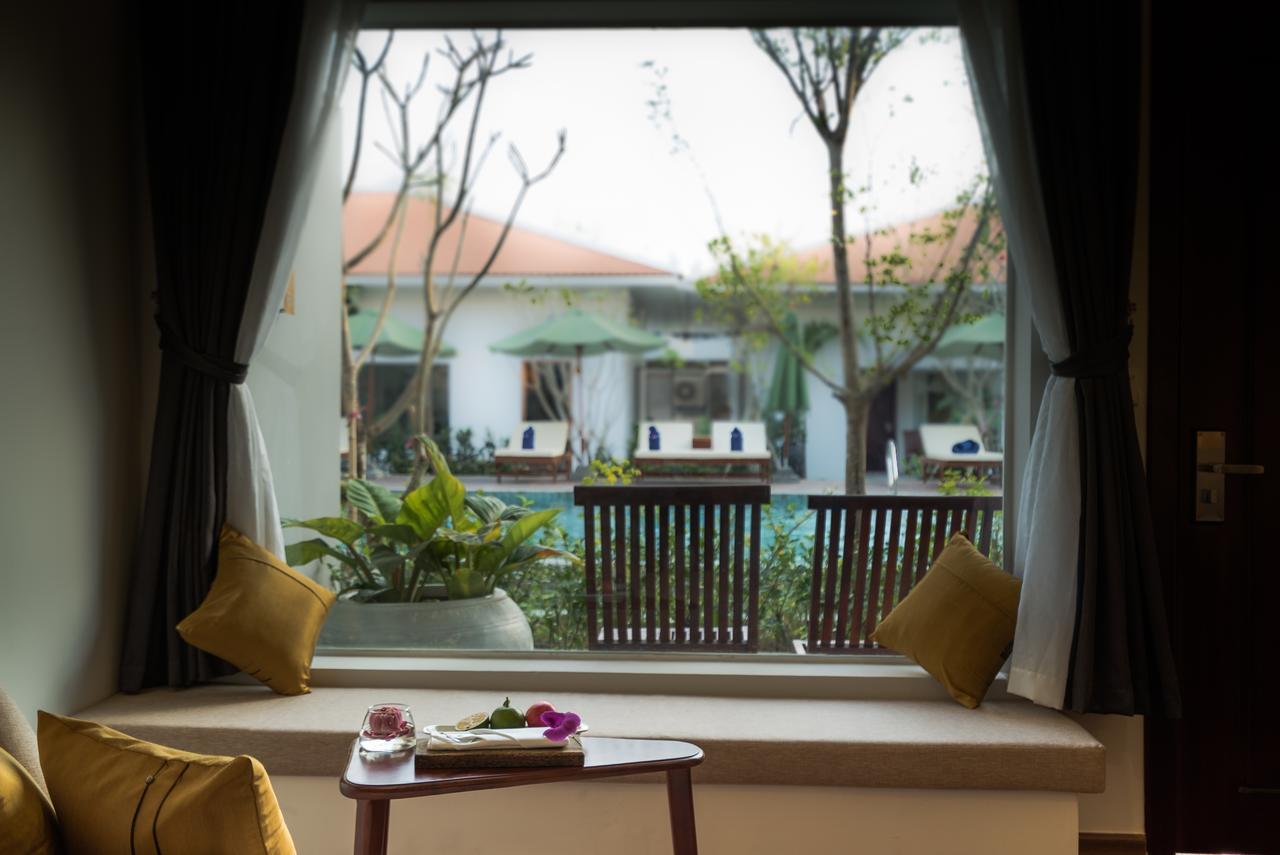 Deluxe Triple Room with Balcony