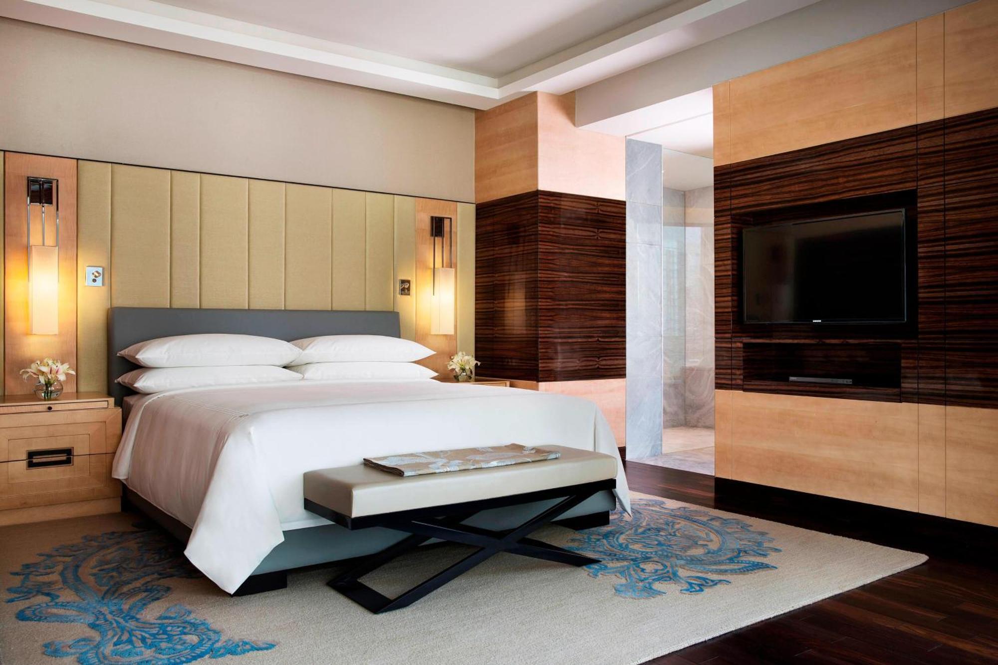Executive Suite, 1 King