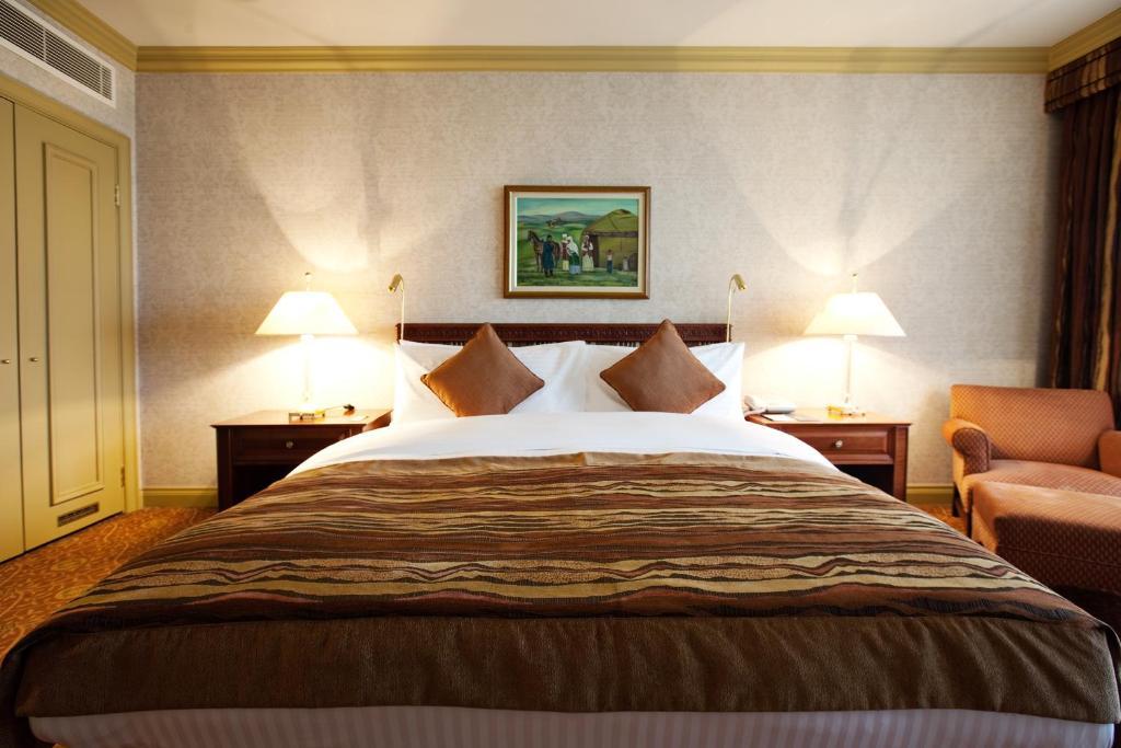 Grand Suite,706332112:JPEG