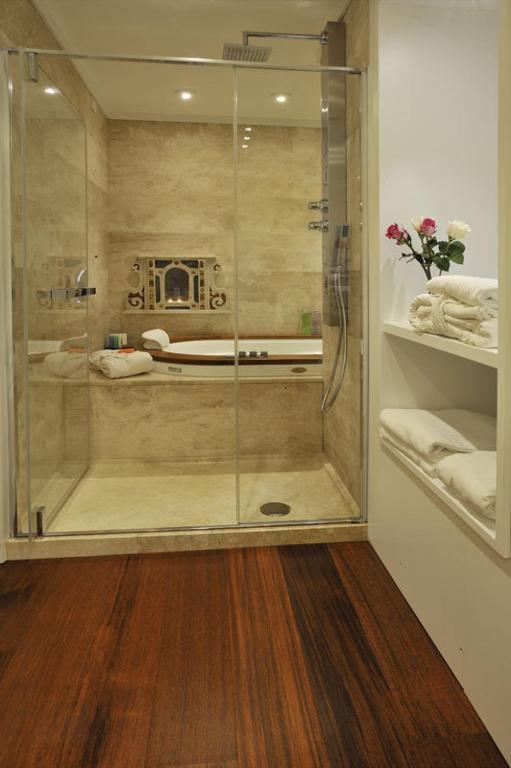 Superior Suite with Terrace and Hot Tub