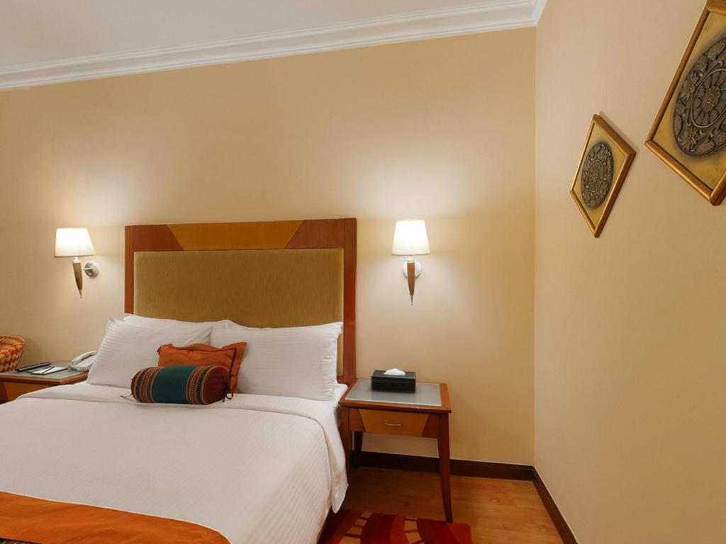 Deluxe Twin Room with 20% Discount on Food and Beverage and Spa and 10% Discount on Laundry service