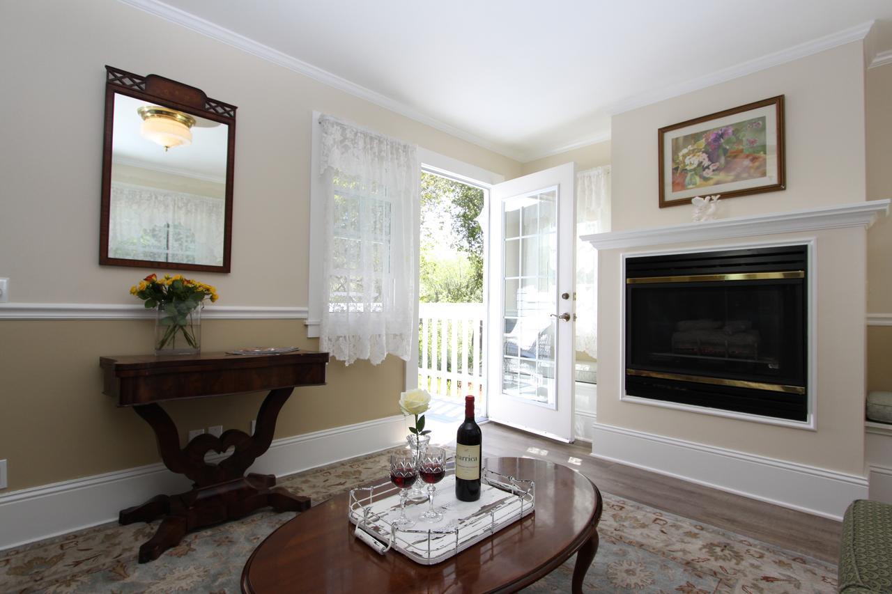 King Suite with Balcony