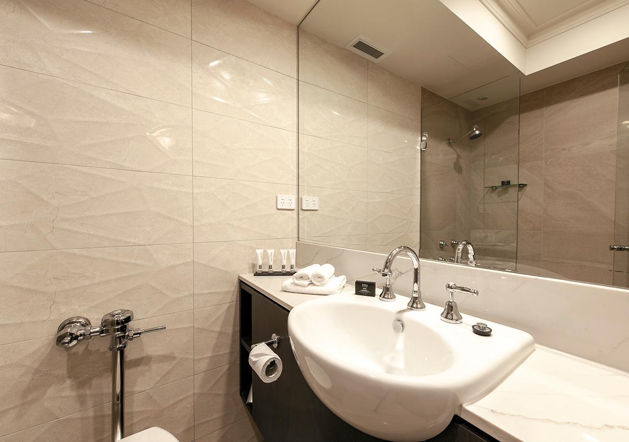 Superior Queen Suite