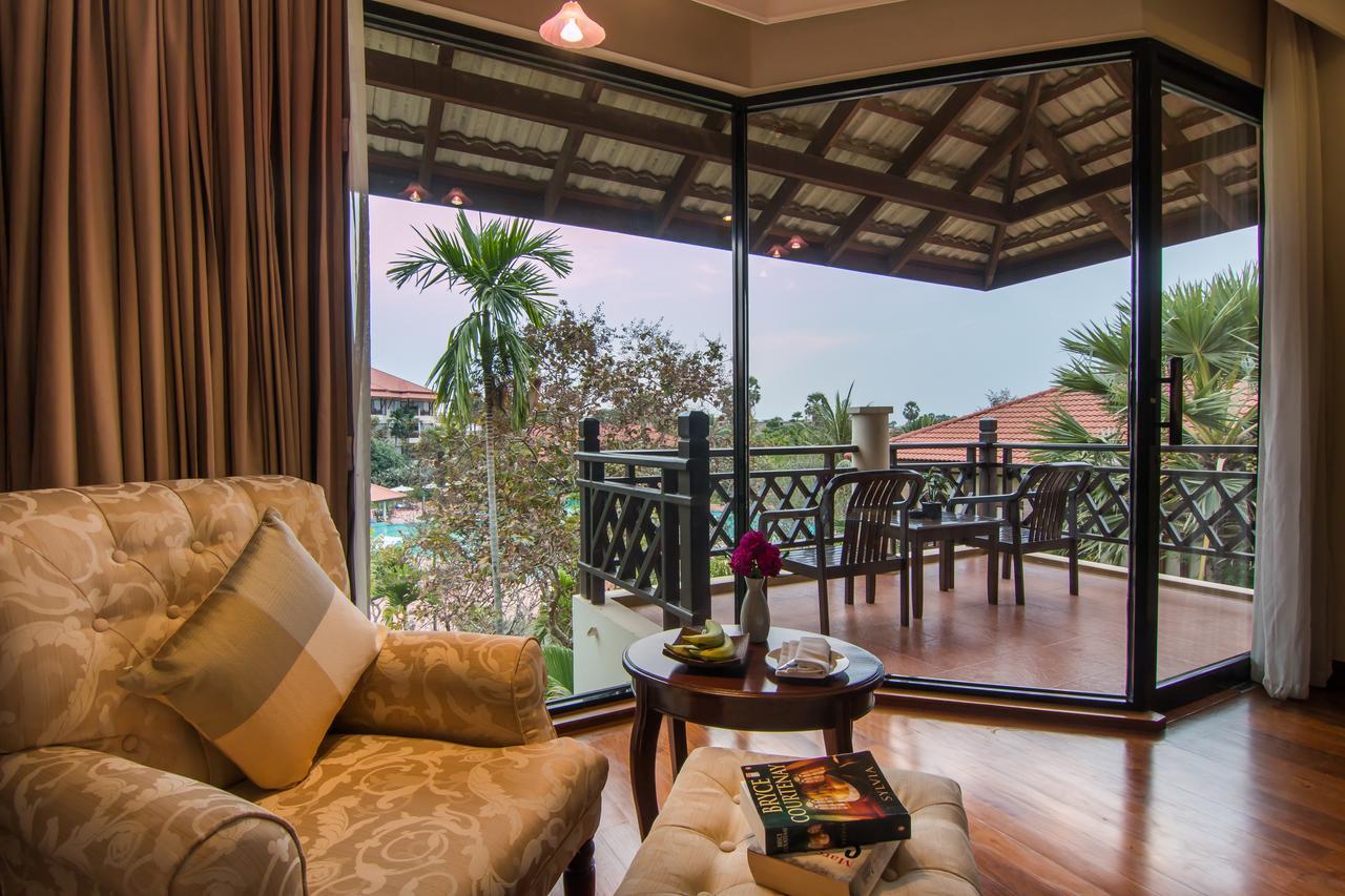 Deluxe Double or Twin Room with Balcony