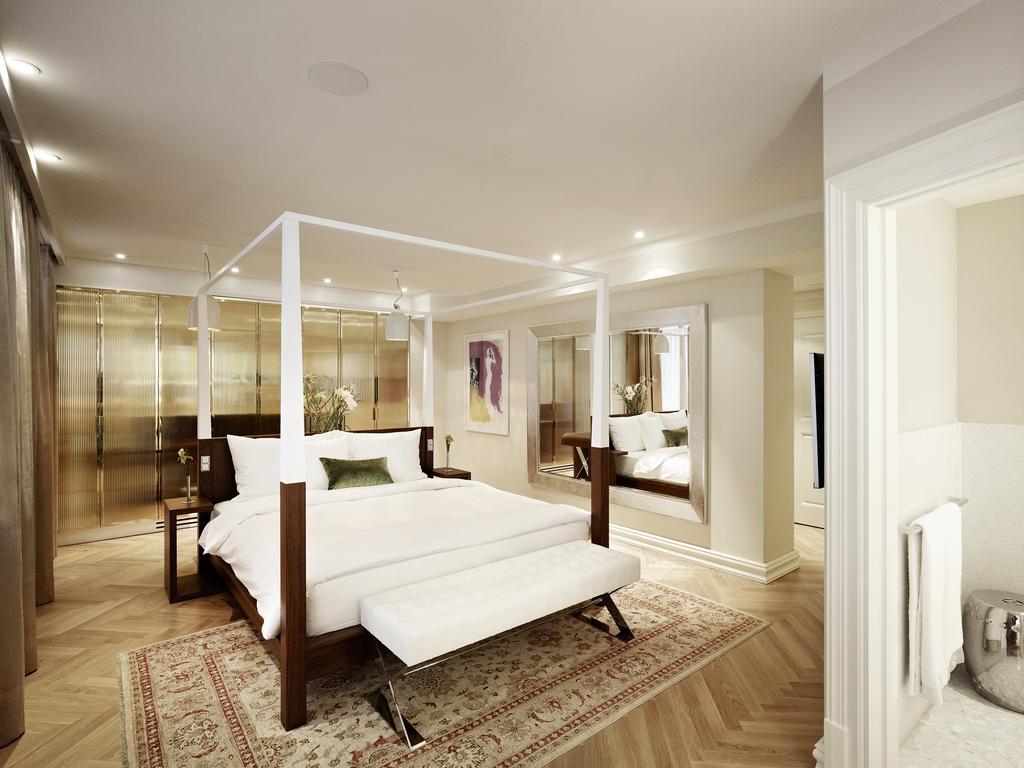 Luxury Double Room with Balcony