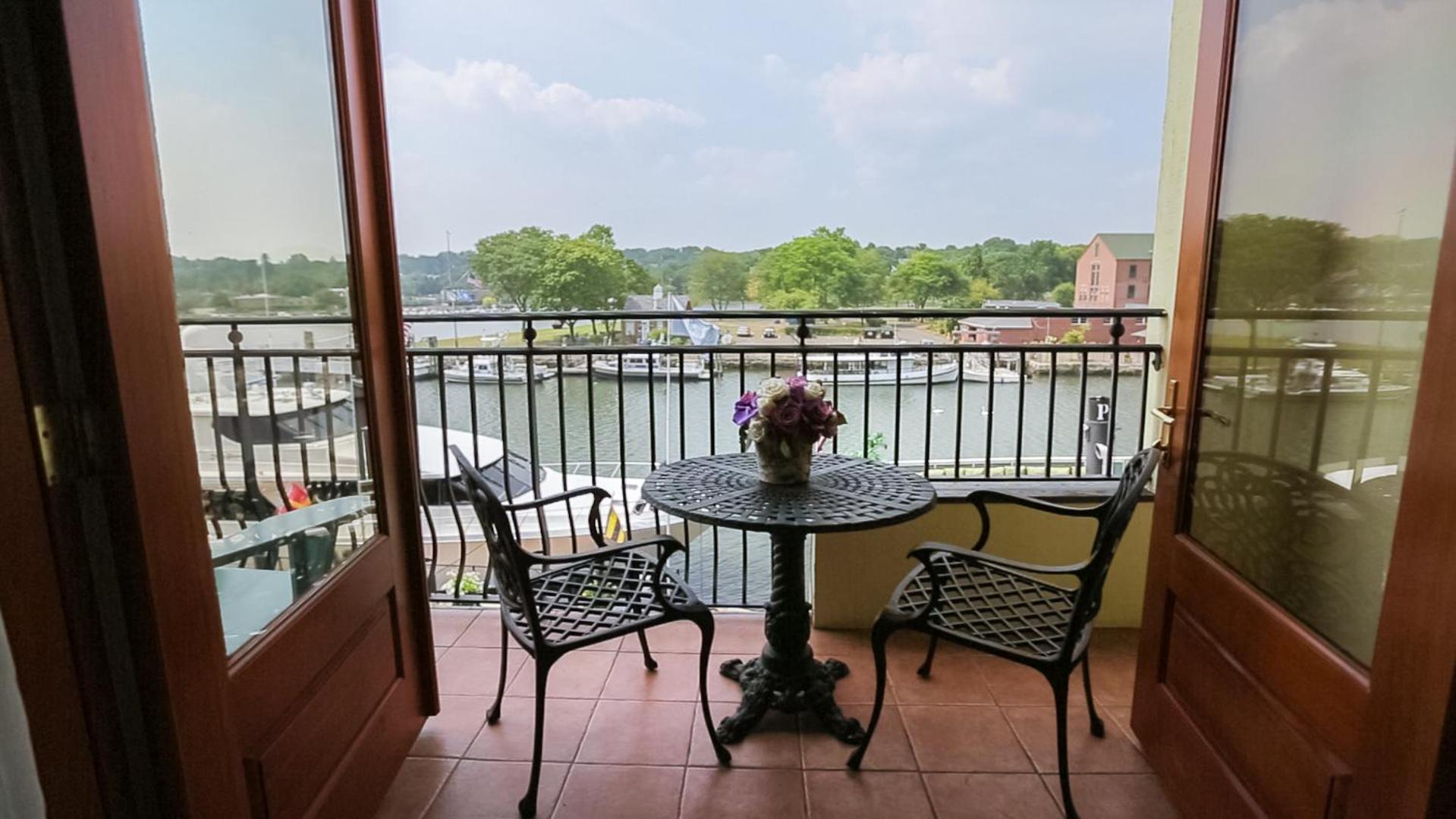 King Room with Balcony