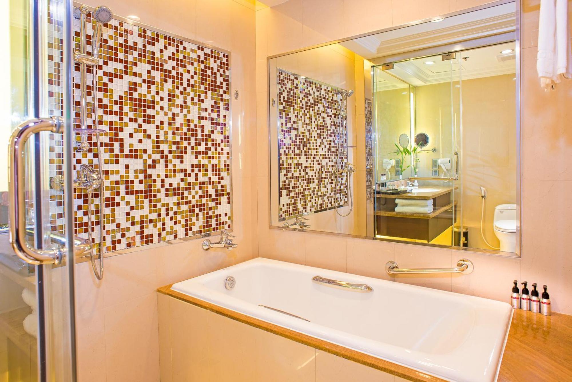 Deluxe Twin Room with Sea View