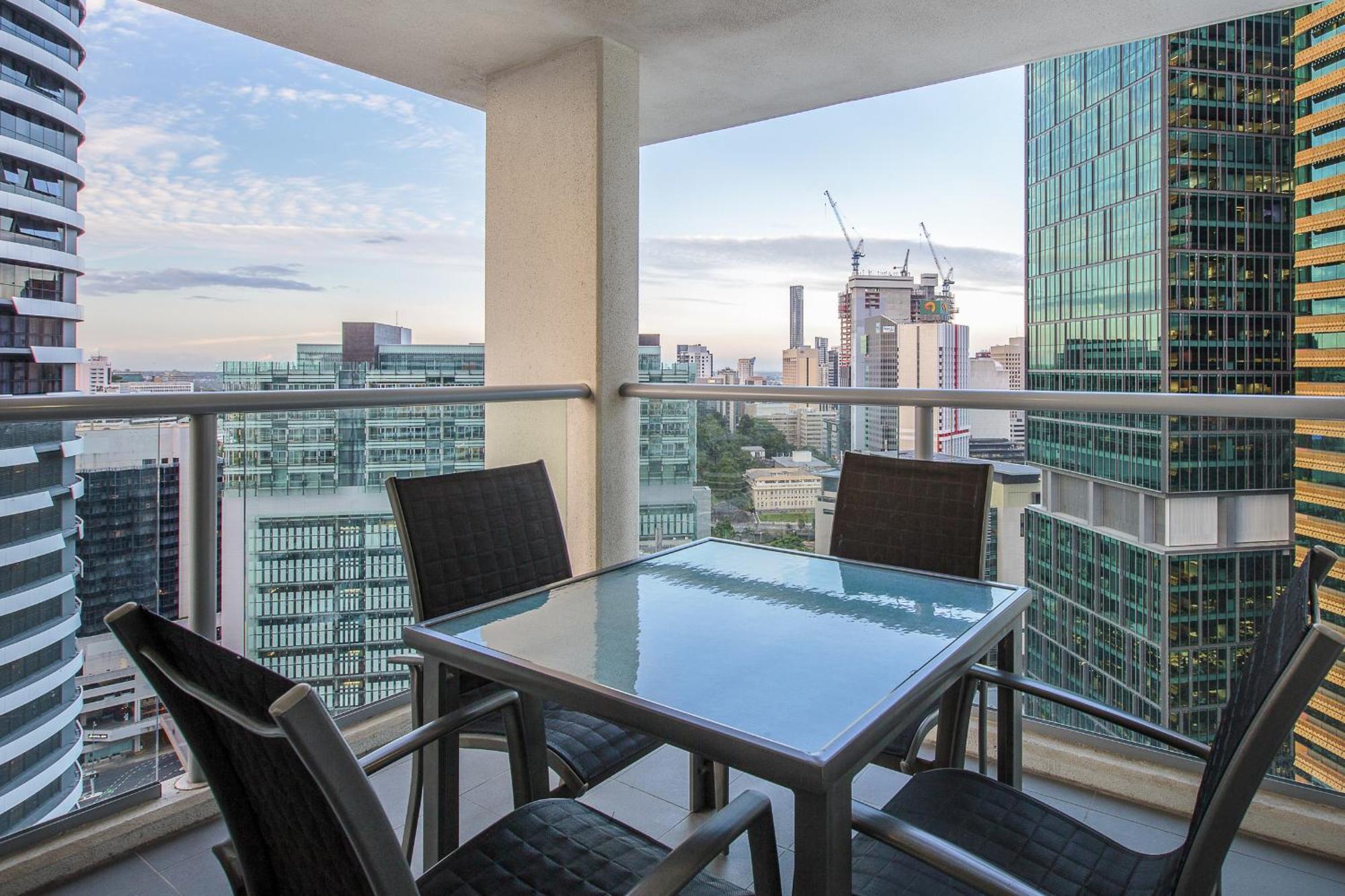 One-Bedroom City View Apartment,1002433671:JPEG