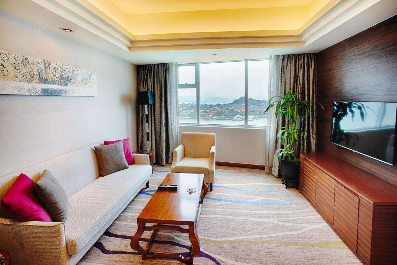 Deluxe Gulangyu Sea View Suite