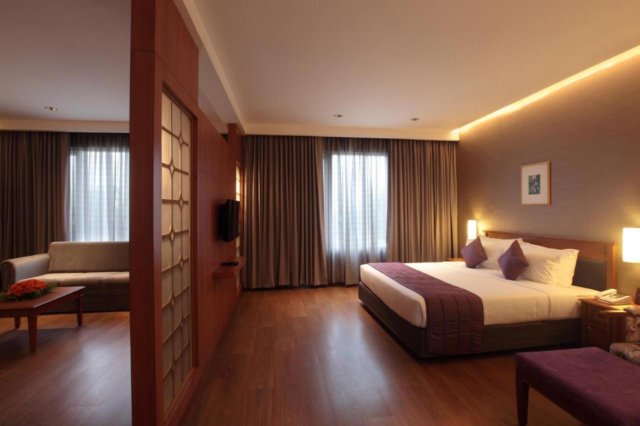 Empress Suite